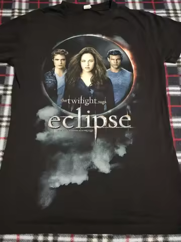 Twilight: Lunar Eclipse Themed T-shirt for Girls, Casual Street Hip-hop Style, Suitable for All Seas