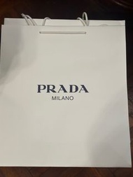 Prada 紙袋