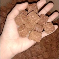 Javanese Gambir retail 100 grams for sesaji
