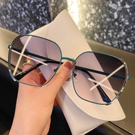 (JIUERBA) Korean Glasses Salamin Sunglasses for Women Square Sunglasses UV Protection Shades for Wom