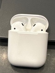 Apple Airpods 第一代