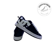 DC COURT GRAPHIC BLACK WHITE SHOES FOR MEN AND WOMEN