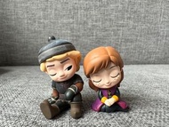 日本Frozen公仔扭蛋 Anna and Kristoff
