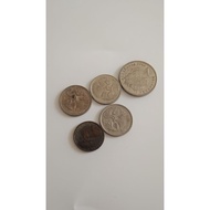 Vintage AUSTRALIA coin  Elizabeth II 