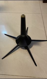 Soprano saxophone stand