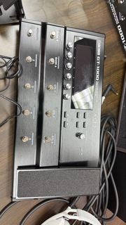 BOSS GT-1000 Guitar Effects Processor Pedalboard