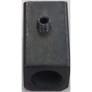 Needle Clamp Mesin Jahit Tepi Portable SINGER 14N555