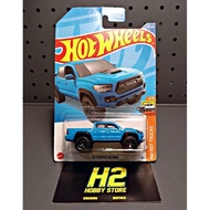 Original Hot Wheels. '20 Toyota Tacoma. HW Hot Trunks