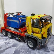 中古二手 LEGO 大貨車  工程車  Technic 42024 CONTAINER TRUCK CONSTRUCTION TRUCK  ( 見狀！)C53578