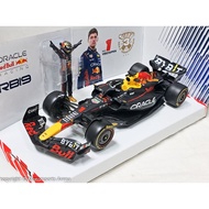 World Champion 1: 24 Bburago F1 2023 Red Bull RB19 1 Verstappen