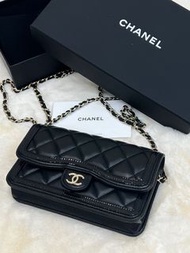 Chanel CF woc