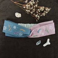來自海的靈感系列-雪花珊瑚草雙拼雙色手工刺繡髮帶