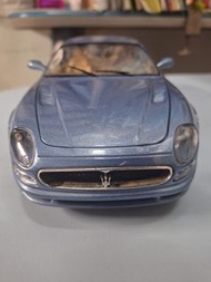 Maserati Coupe 藍色合金模型車