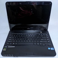 laptop editing branded japan Fujitsu Lifebook lh532 core i7 8core - ram 16gb Dual vga Nvidia