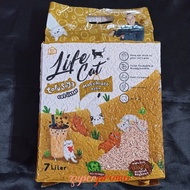 Life Cat Tofu Soya 7Liter / Tofu Life Cat Sand / Fragrant Lumpy Sand