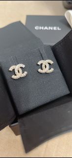全新Chanel cc logo 耳環