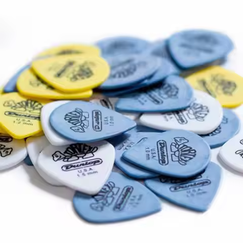 10Pcs New 0.5mm/0.6mm/0.73mm/0.88mm/1.0mm/1.14mm Multicolors Triangle Picks Music Picks Guitar Acces