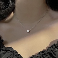 Latest feminine 4-leaf clover necklace