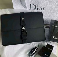 Dior homme sauvage  手拿包（限額贈品）