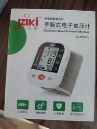 JZIKI 手腕式電子血壓計(全新)
