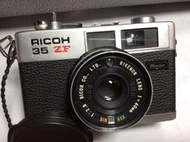 蒙城C02 RICOH 35 ZF 台灣製 f=40mm 1:2.8 功能正常 沒裝電池亦可拍照 但不知道A快門好壞