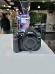 Nikon D5000 BODY