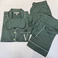 Victoria’s Secret 睡衣套裝（碼數：XS, S, M & XL)
