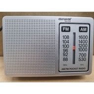AIWA 2 BAND AM/ FM  RADIO