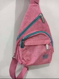 Admiral品牌防盜包/斜背包，超輕量，適合外出旅行！實用又安全！吊牌仍在，原價$1580，請參考商品照最後一張！