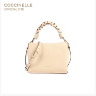 COCCINELLE กระเป๋าถือมินิผู้หญิง รุ่น BOHEME MINI HANDBAG 580101 สี BETULLA/COGNAC