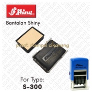 Shiny Stamp Pad S-300 Colorless/ Ink Pad
