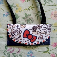 Hello Kitty 多層多格斜孭袋
