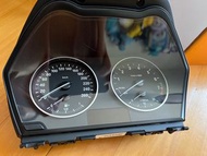 BMW寶馬X1 F48正廠錶版