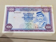 1983 100 dollars Brunei banknote 100 ringgit Wang kertas duit lama saratus ringgit