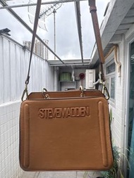 Steve Madden 肩背包