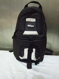 二手    nikon 原廠 相機背包   斜肩相機背包     不能議價