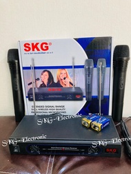 ไมค์ลอยคู่ SKG รุ่น SK-803 WIRELESS MICROPHONE พร้อมเครื่องรับสัญญาณ ไมโครโฟนดูดเสียงดีมากไม่ซ่าไมค์
