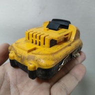 故障 電池 DeWALT 得偉 10.8V  12.0AH 電動工具 DCB127