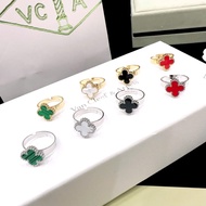 Free size 4-leaf clover ring with self-adjustable size