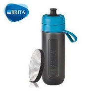 運動 跑步 休閒族最愛*新款德國 BRITA Fill&amp;Go 0.6L 隨身濾水瓶 濾水壺 內贈專用提帶藍色599元。