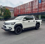 READY MOBIL BEKAS  TOYOTA HILUX THN 2018