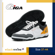 GIGA รองเท้าฟุตซอล รองเท้ากีฬาออกกำลังกาย รุ่น G-Ventilate สีขาวส้ม