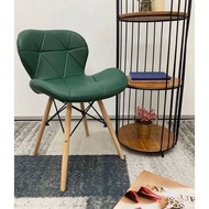 Eames Chair Wooden Legs