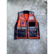 Municipal Vest Dan Samrong [Win-888]