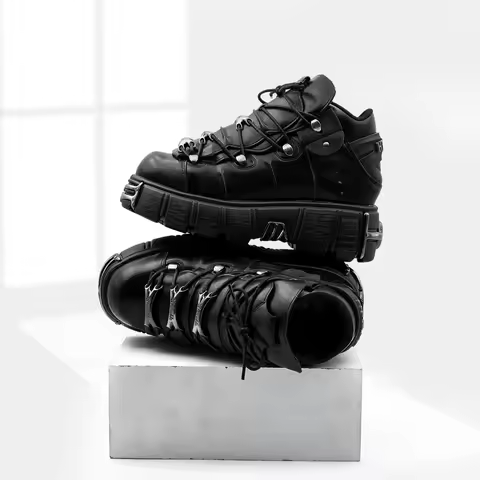 Punk Style Women Motorcycle Boots Woman Platform Leather Boots Men Gothic Ankle Rock Boots 2024 New 