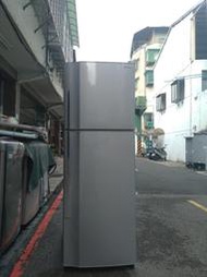 TOSHIBA 東芝 230公升 雙門冰箱