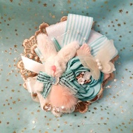 Bunny bunny brooch