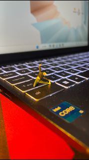 🐉🏆掋用文書上網(Xe Graphics), MSI Modern 14, laptop, 11代Intel-i5-1155G7, 14” screen, 256GB NVMe Storage | 9