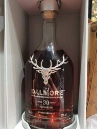 大摩威士忌回收 dalmore 30年 威士忌回收 高價收購大量回收威士忌