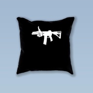 Sarung Bantal + Bantal Sofa - Second Amendment Gun Hand